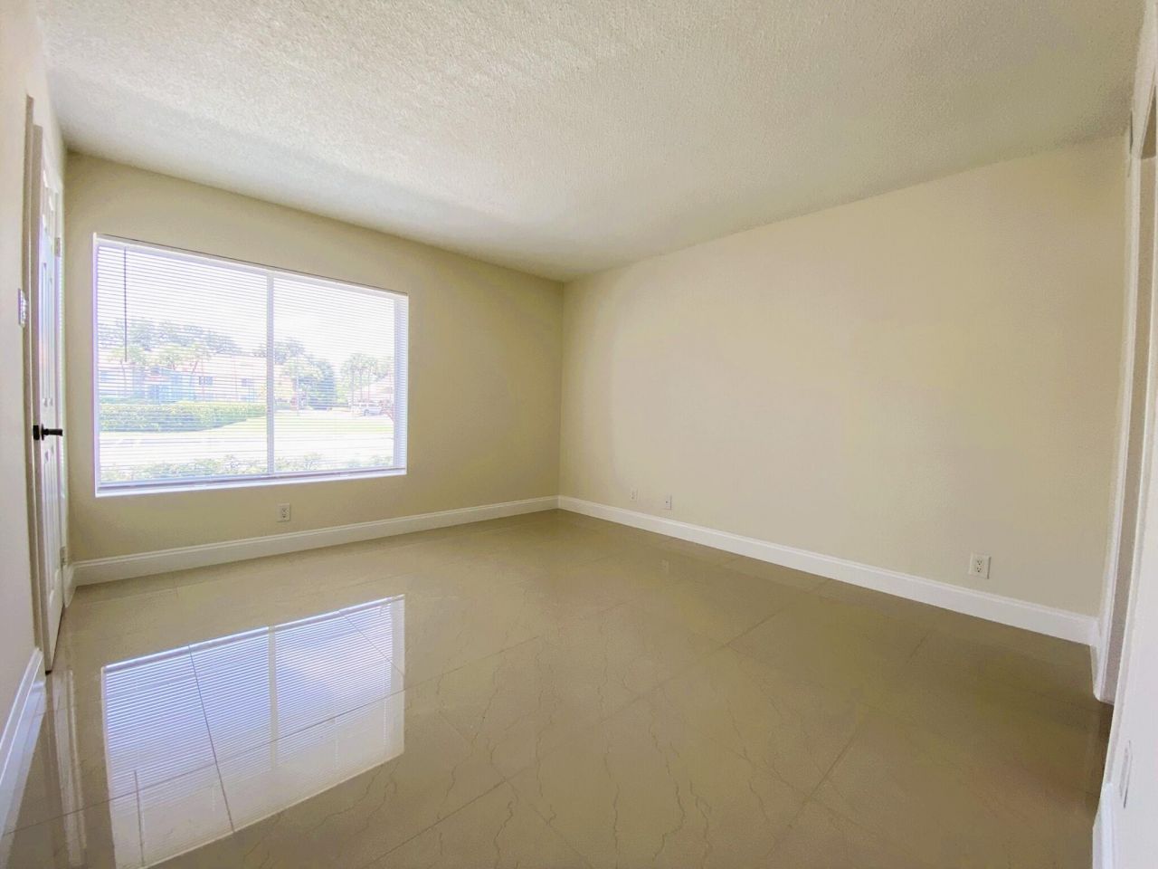 815 W Boynton Beach Boulevard, Unit 7-102, Boynton Beach, FL 33426 Photo