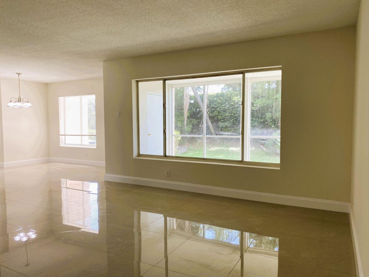 815 W Boynton Beach Boulevard, Unit 7-102, Boynton Beach, FL 33426 Photo