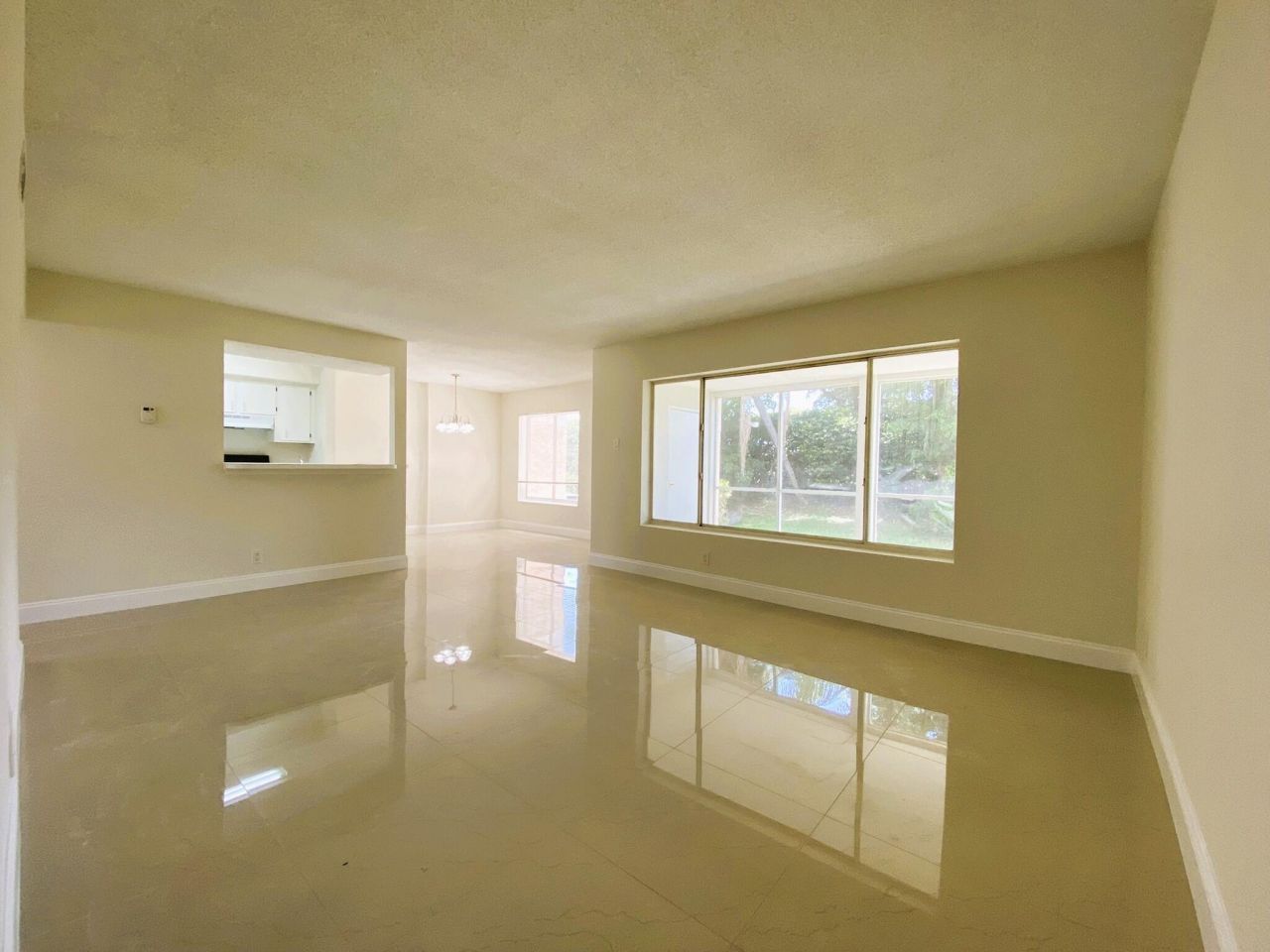 815 W Boynton Beach Boulevard, Unit 7-102, Boynton Beach, FL 33426 Photo