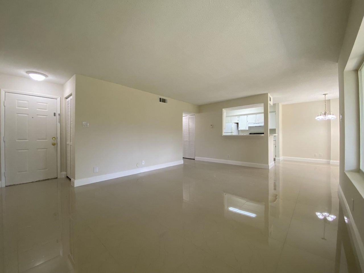 815 W Boynton Beach Boulevard, Unit 7-102, Boynton Beach, FL 33426 Photo