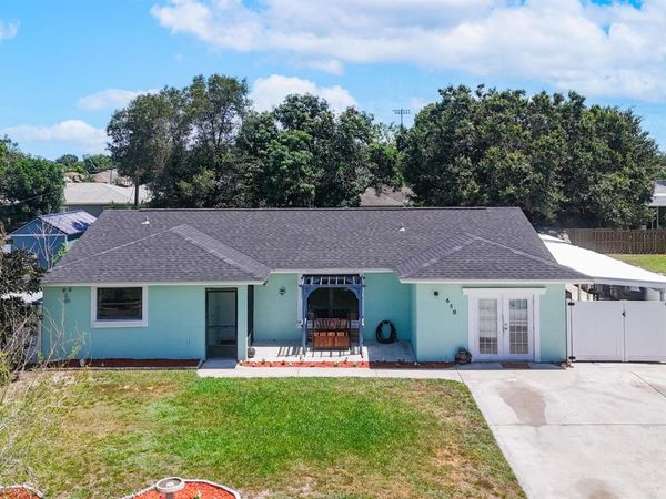 650 SW Lucero Drive, Port Saint Lucie, FL 34983