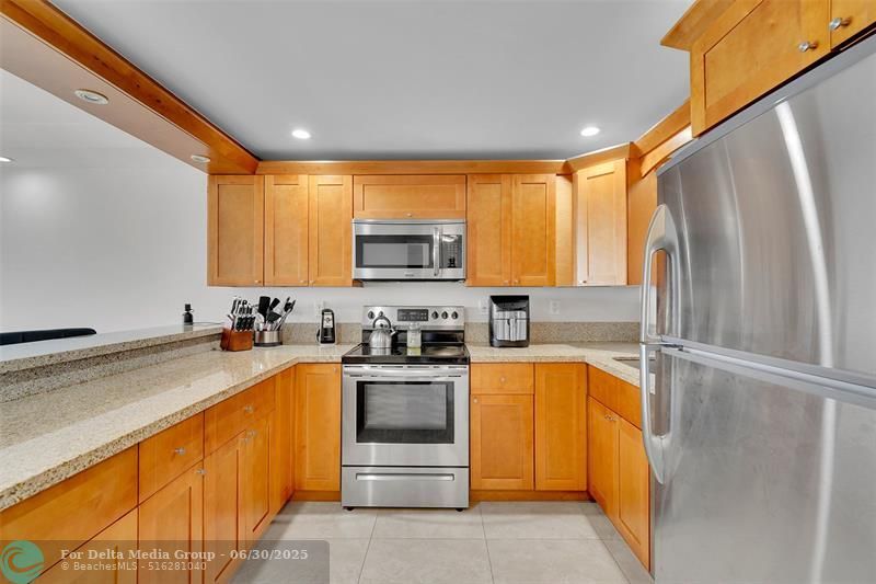 400 N Surf Road, Unit 703, Hollywood, FL 33019 Photo