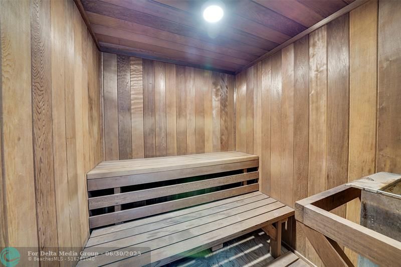 400 N Surf Road, Unit 703, Hollywood, FL 33019 Photo