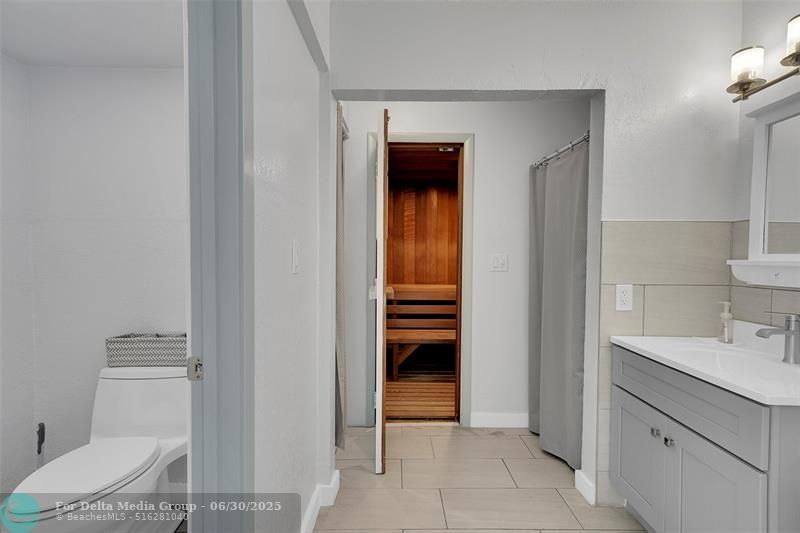 400 N Surf Road, Unit 703, Hollywood, FL 33019 Photo