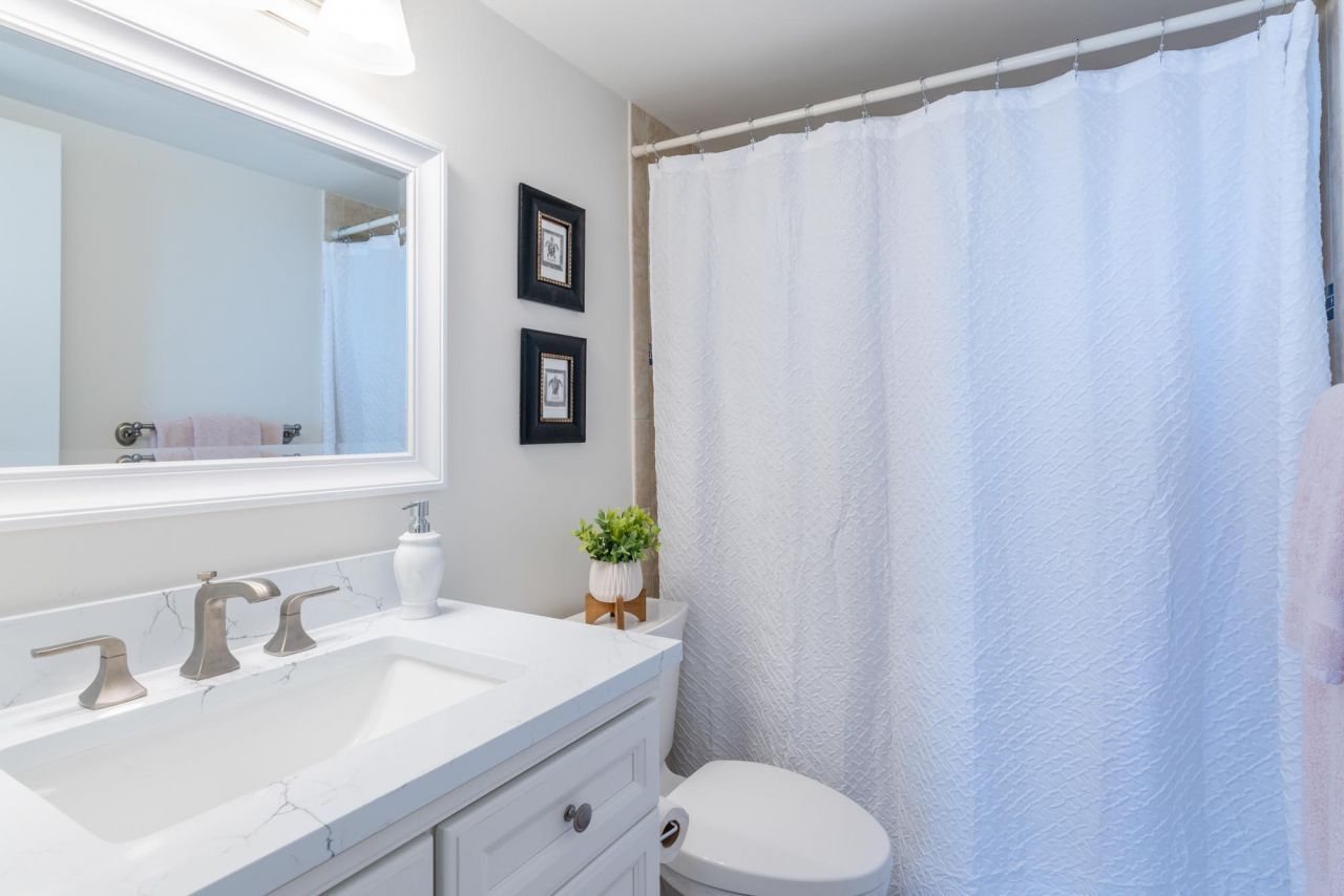 225 Beach Road, Unit 403, Tequesta, FL 33469 Photo