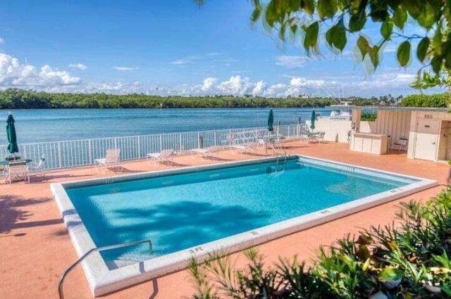 225 Beach Road, Unit 403, Tequesta, FL 33469 Photo