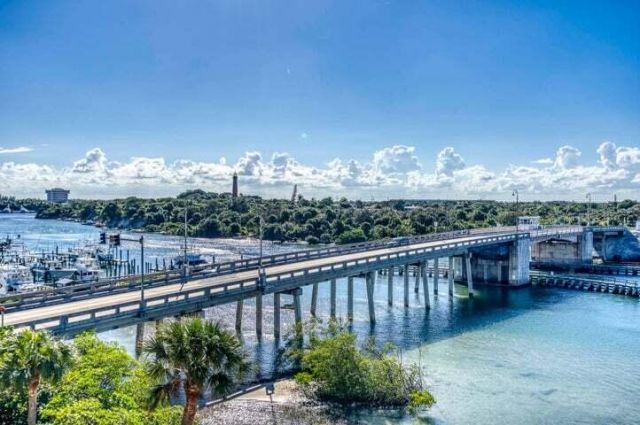 225 Beach Road, Unit 403, Tequesta, FL 33469 Photo