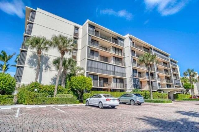 225 Beach Road, Unit 403, Tequesta, FL 33469 Photo