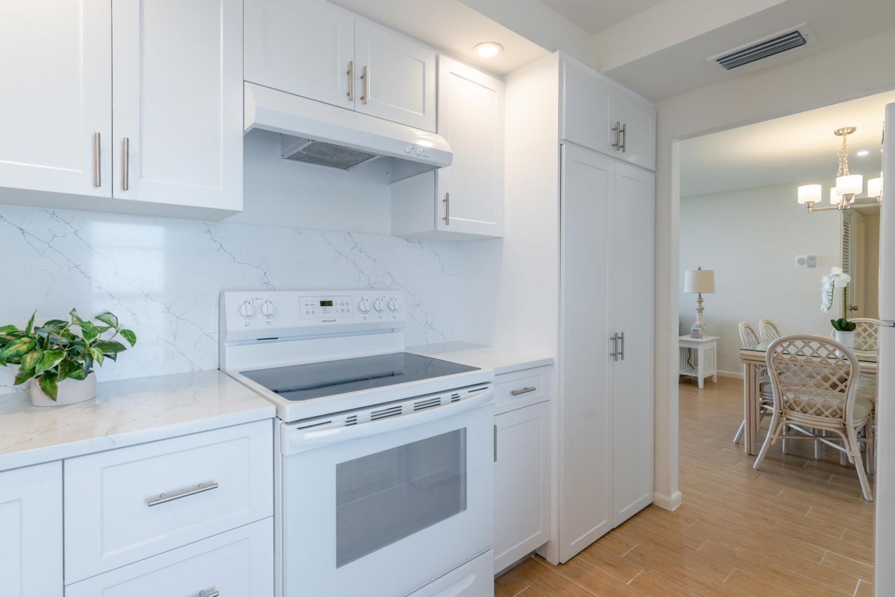 225 Beach Road, Unit 403, Tequesta, FL 33469 Photo