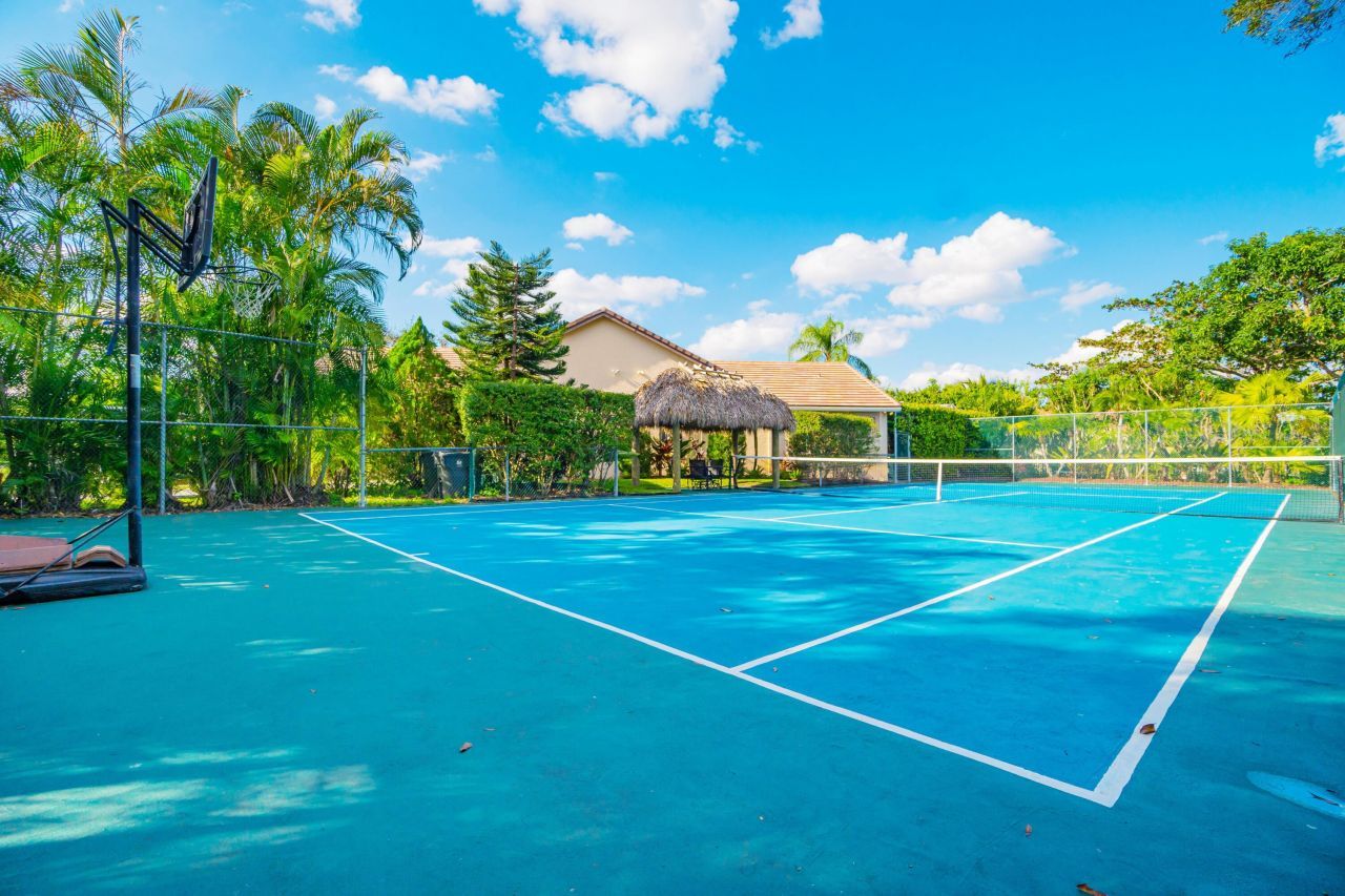 15835 Meadow Wood Drive, Wellington, FL 33414 Photo