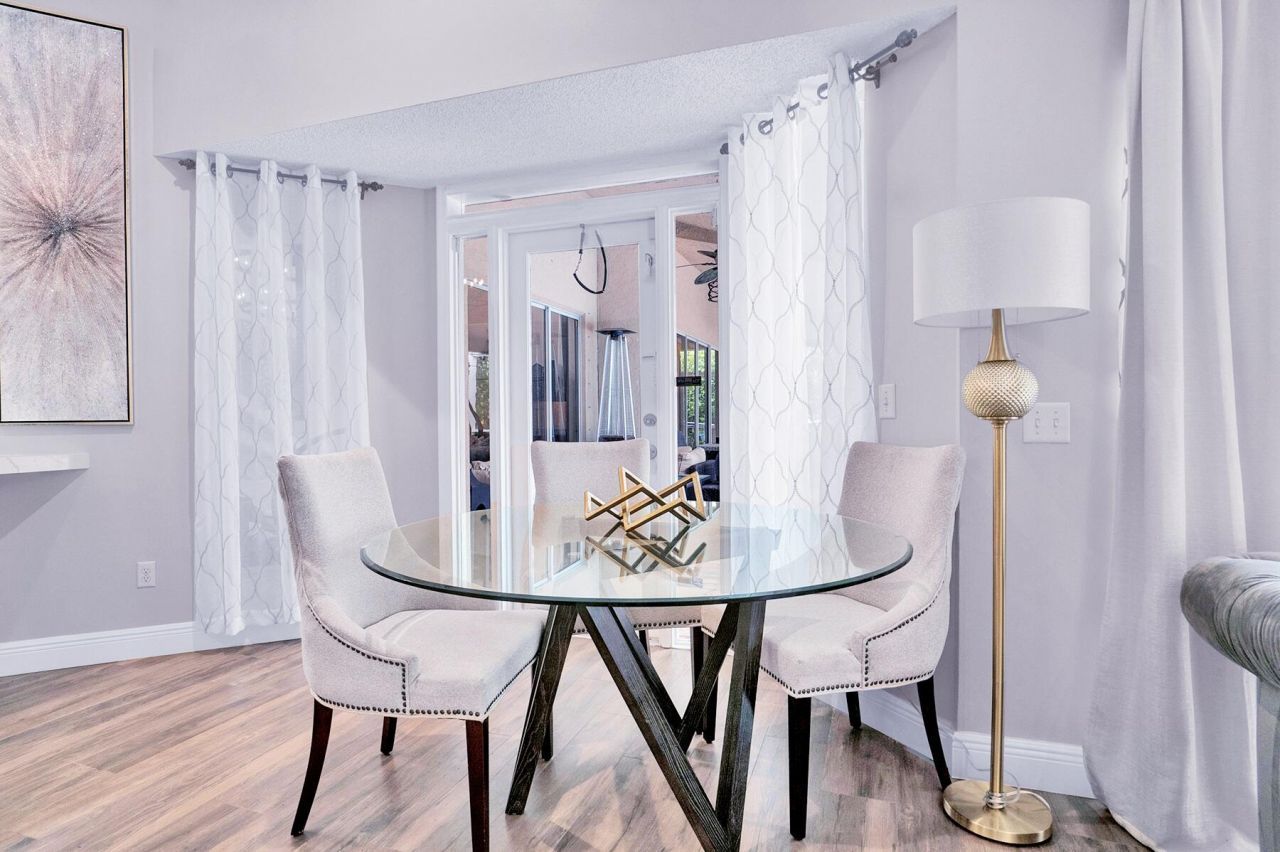 15835 Meadow Wood Drive, Wellington, FL 33414 Photo