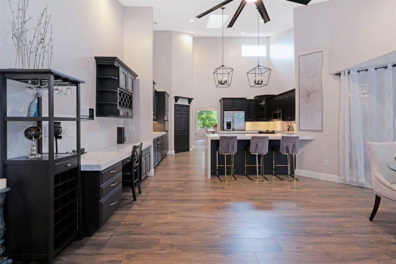 15835 Meadow Wood Drive, Wellington, FL 33414 Photo