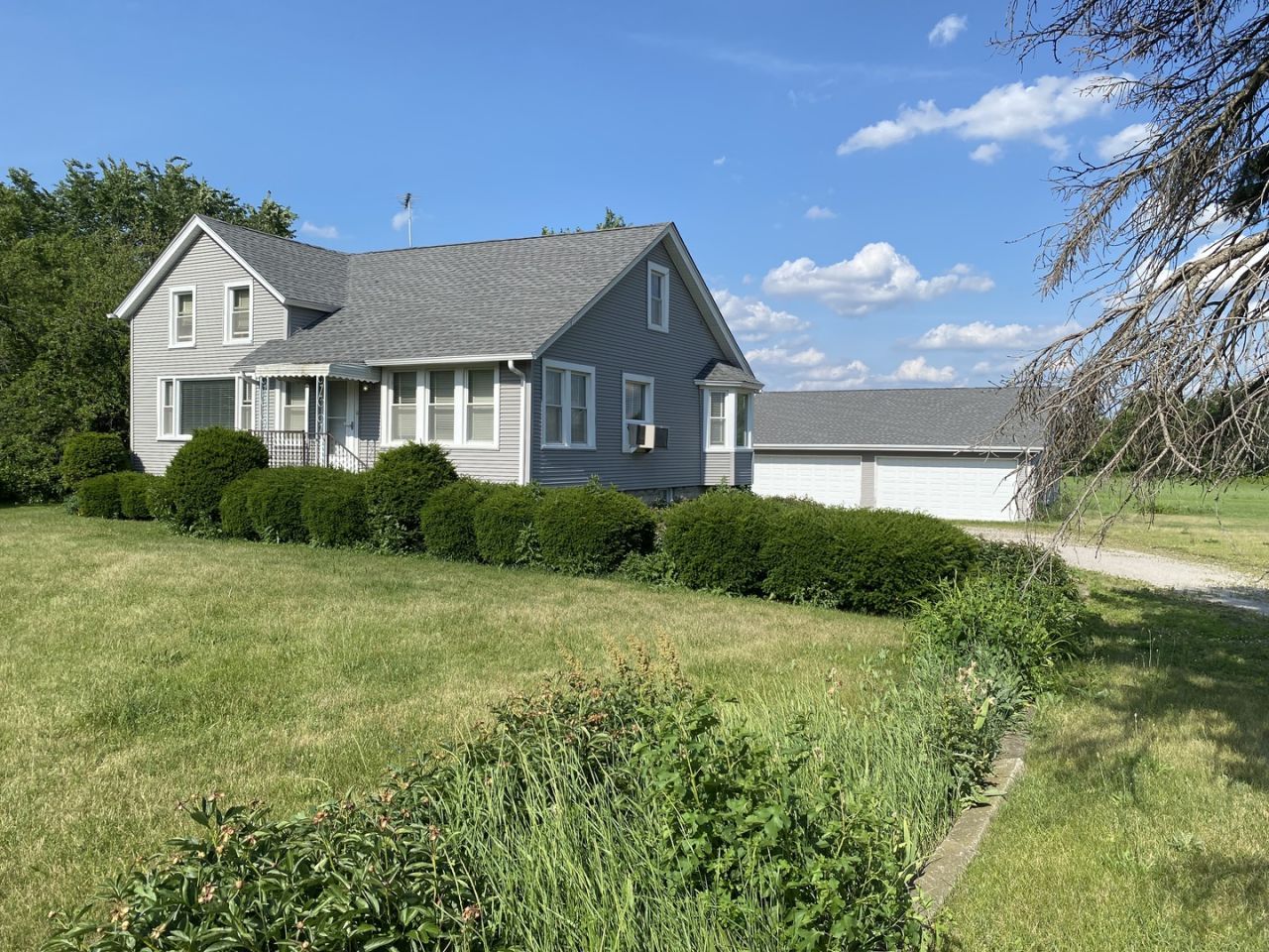 2510 S Chicago Street, Joliet, IL 60436