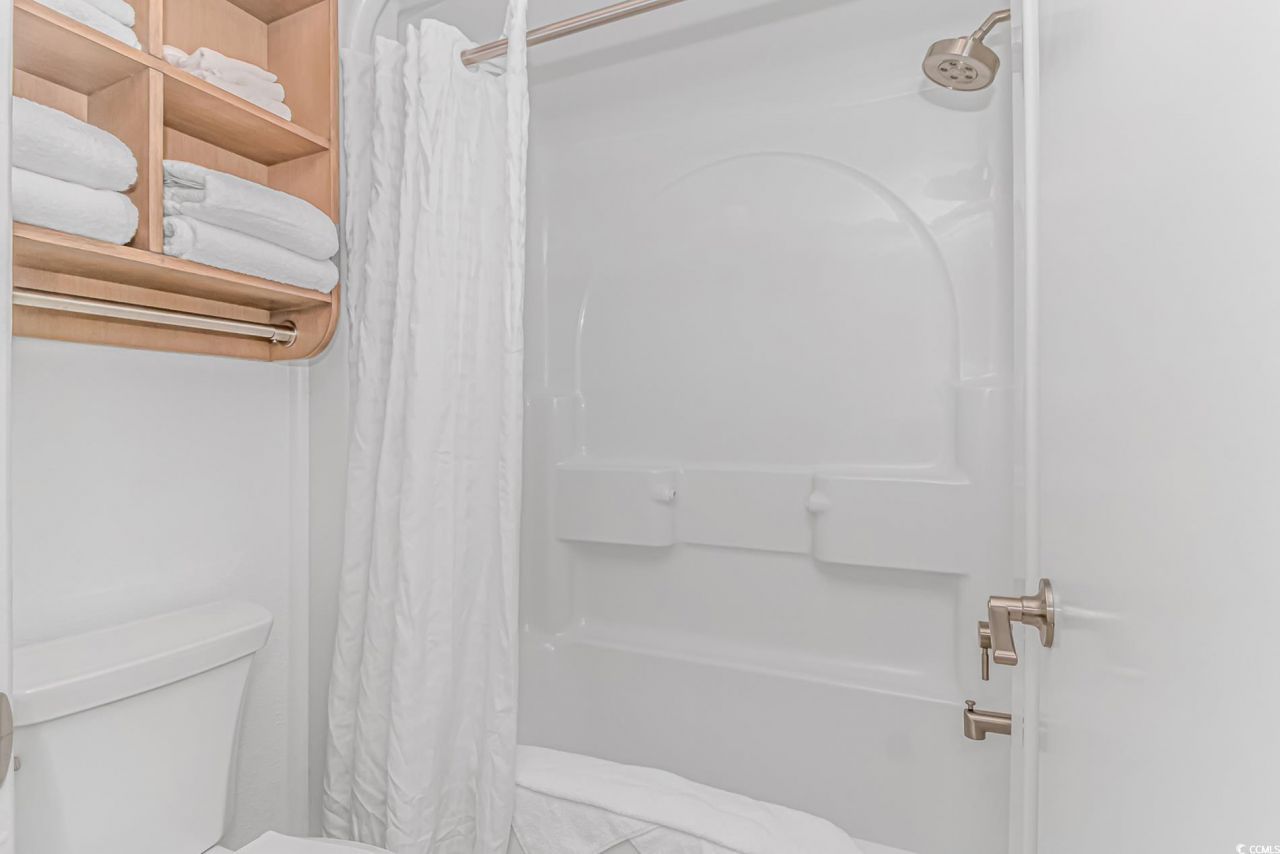 3000 N Ocean Blvd. Photo 11