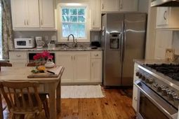 3646 Hilton Drive photo 4