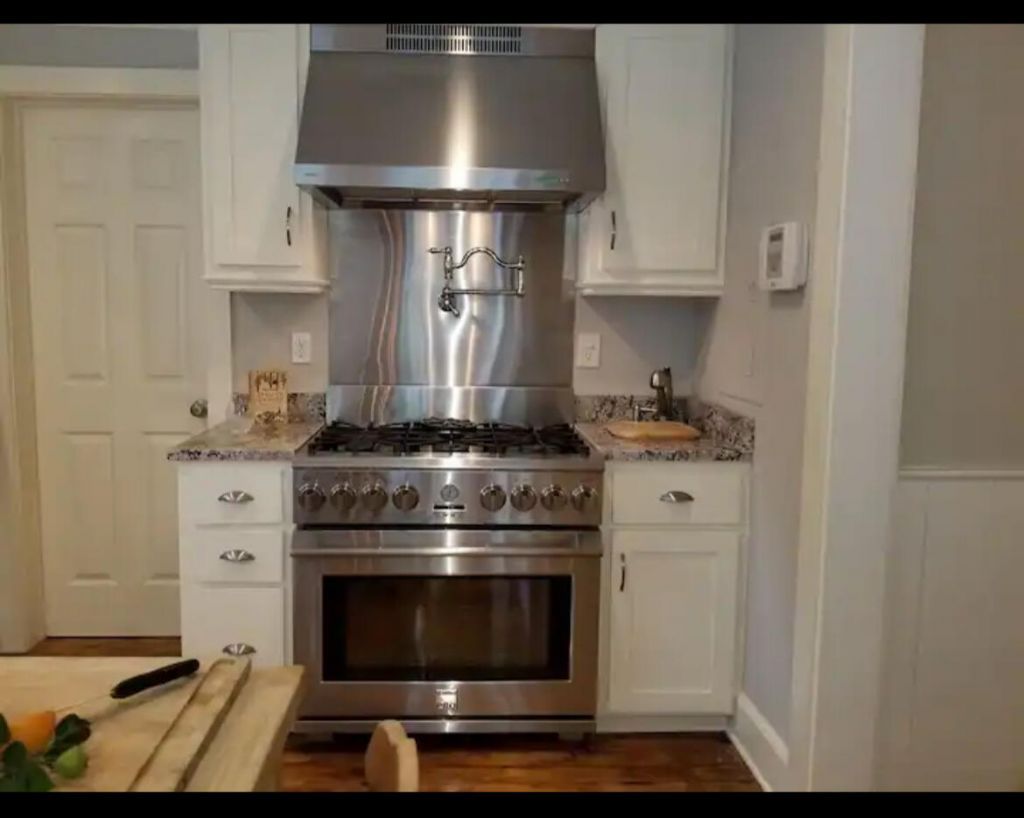 3646 Hilton Drive Photo 7