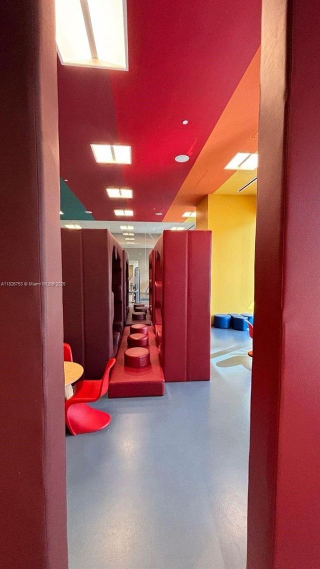 68 SE 6th St, Unit 2804, Miami, FL 33131 Photo