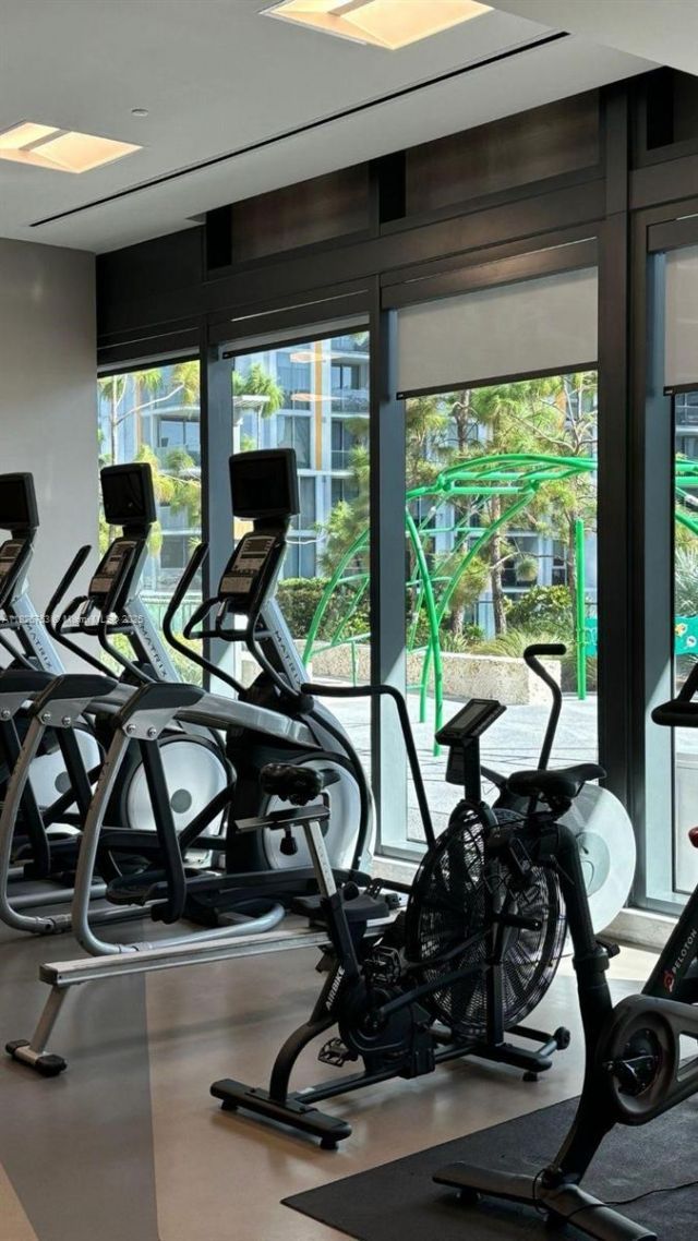 68 SE 6th St, Unit 2804, Miami, FL 33131 Photo