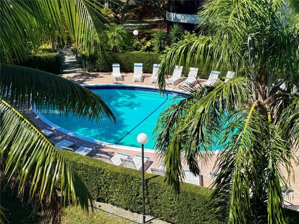 1470 Sheridan St, Unit 22C, Hollywood, FL 33020