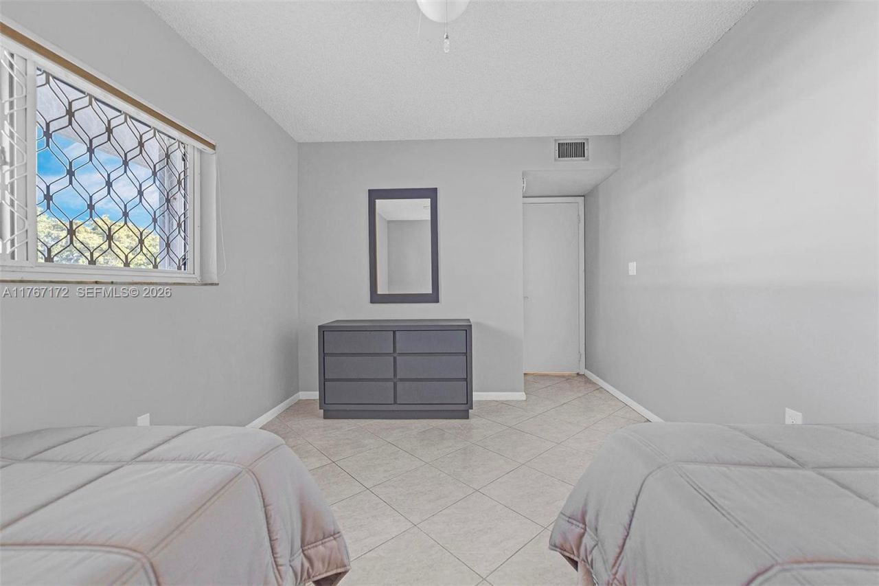 1470 Sheridan St, Unit 22C, Hollywood, FL 33020 Photo