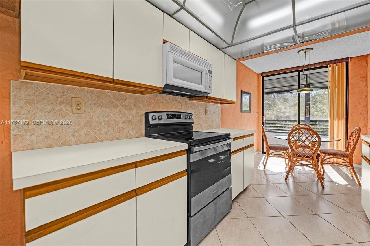 1470 Sheridan St, Unit 22C, Hollywood, FL 33020 Photo