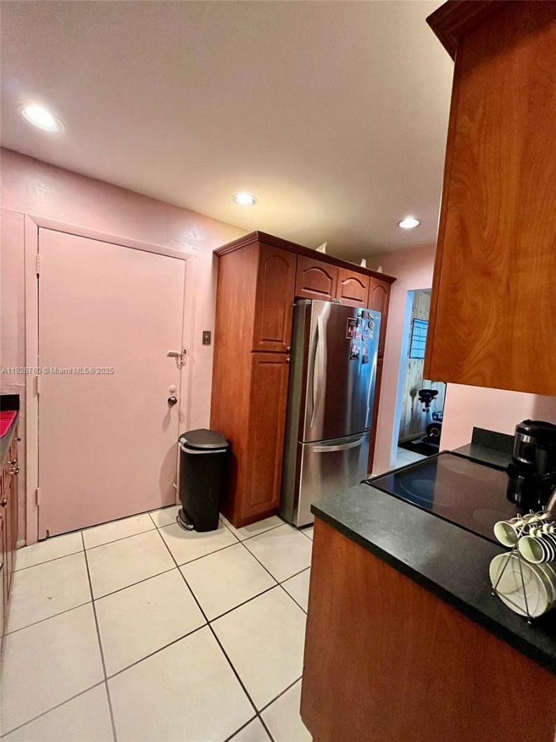 8325 SW 72nd Ave, Unit 214C, Miami, FL 33143 Photo