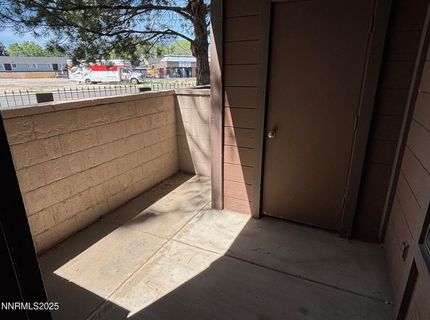1465 E Peckham Lane, Unit 53, Reno, NV 89502 Photo