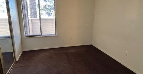 1465 E Peckham Lane, Unit 53, Reno, NV 89502 Photo