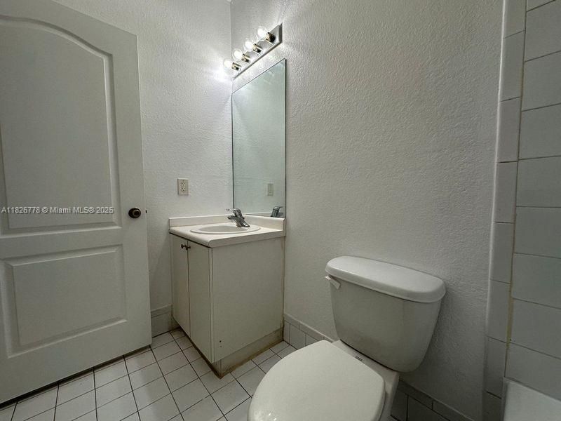 1661 SE 29th Ct, Unit 206, Homestead, FL 33035 Photo