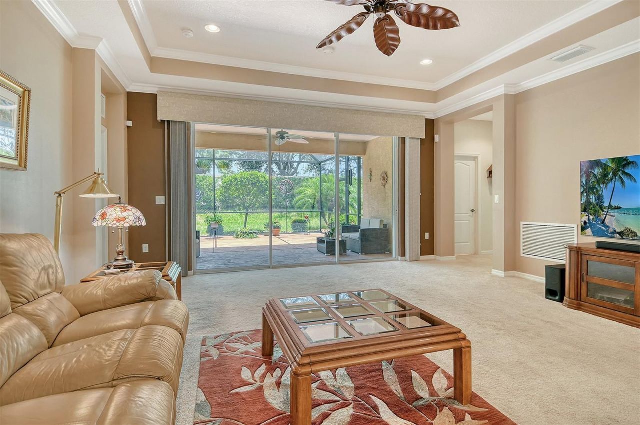 6214 45th Lane E, Bradenton, FL 34203 Photo