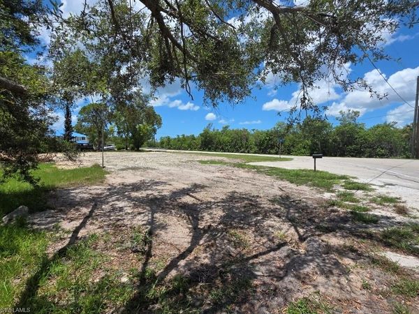 6477 Park RD, FORT MYERS, FL 33908
