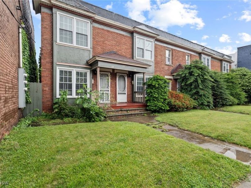 15416 Waterloo Road, Cleveland, OH 44110 Photo 2