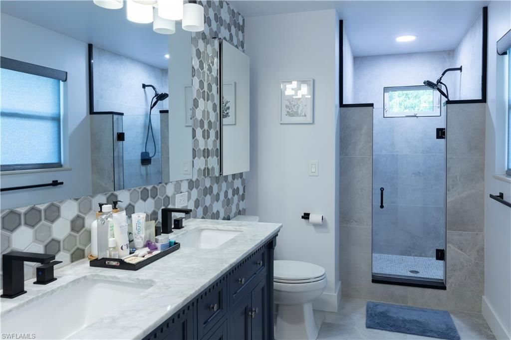 18220 Elmwood Dr, Alva, FL 33920 Photo