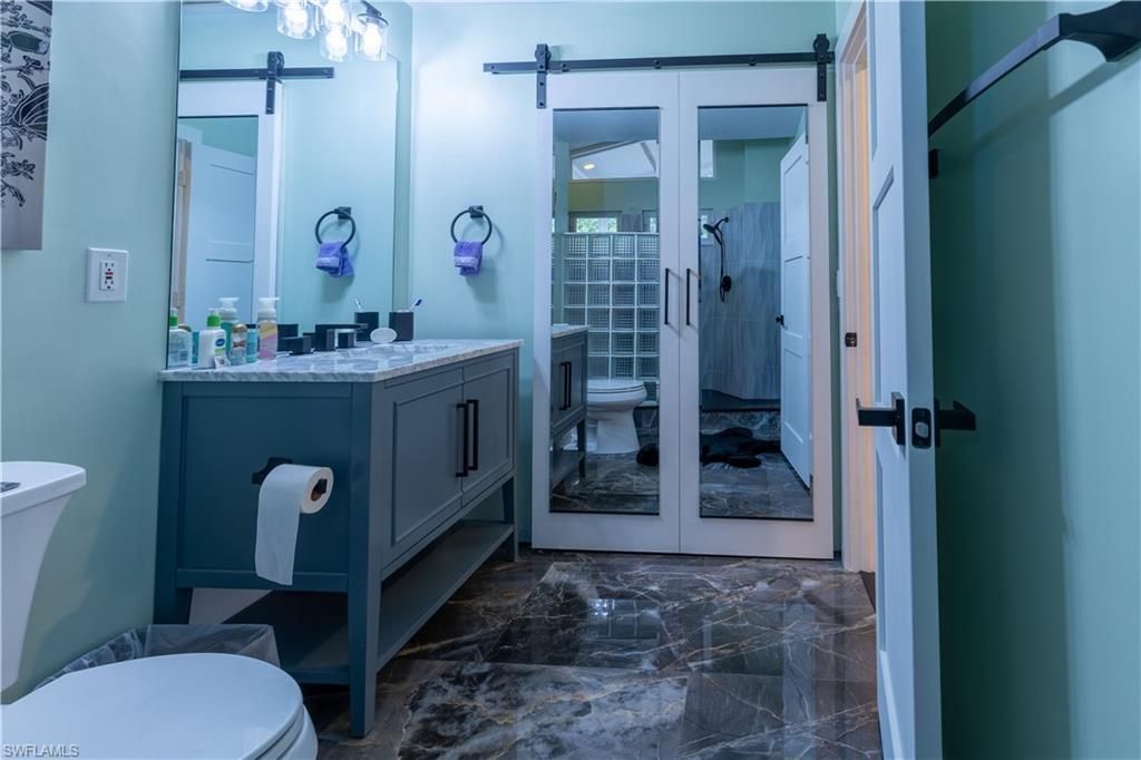 18220 Elmwood Dr, Alva, FL 33920 Photo