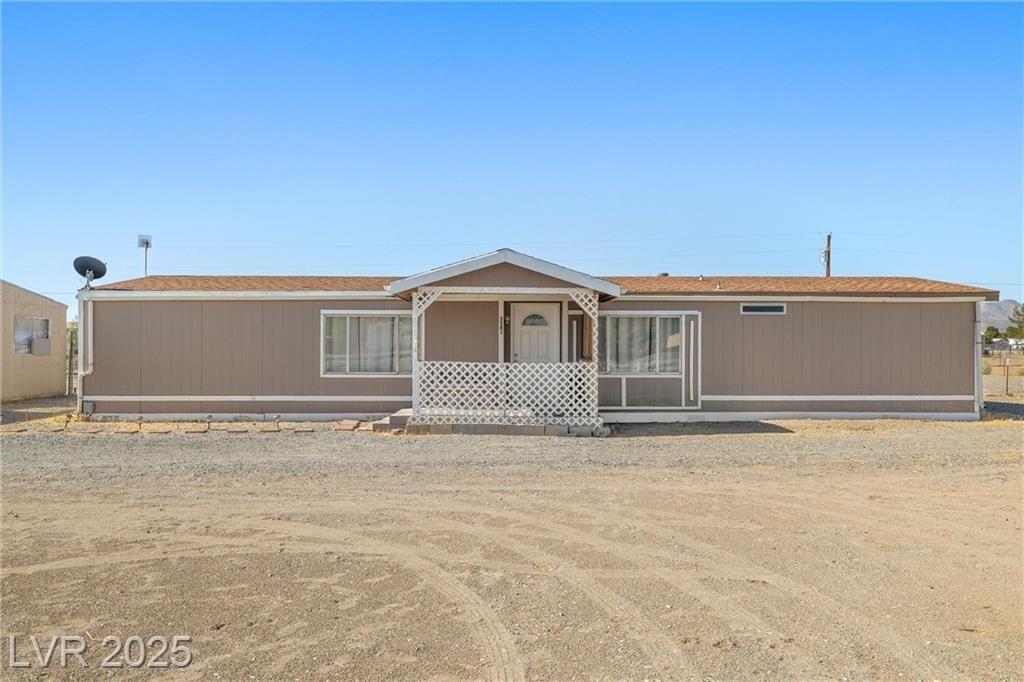 3581 W Dyer Road, Pahrump, NV 89048 Main Photo