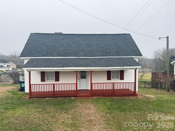 411 S Central Avenue, Landis, NC 28088