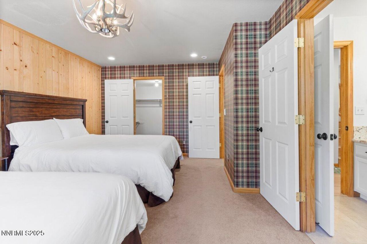 1580 Boca Raton Drive, South Lake Tahoe, CA 96150 Photo