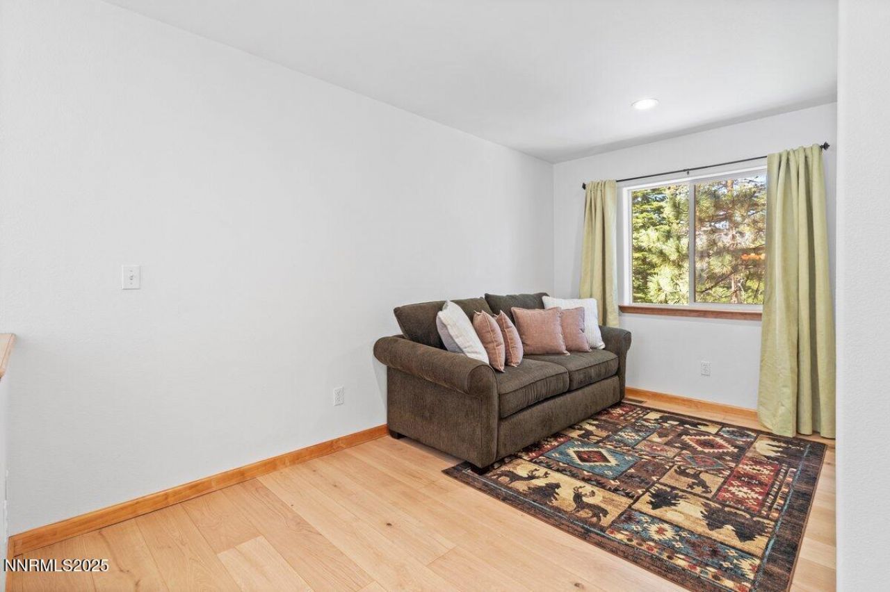 1580 Boca Raton Drive, South Lake Tahoe, CA 96150 Photo