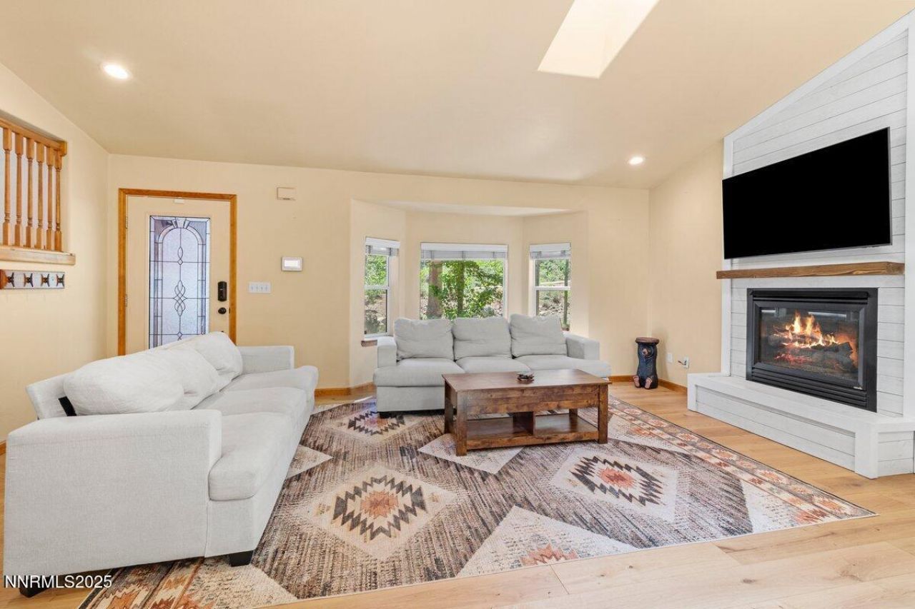 1580 Boca Raton Drive, South Lake Tahoe, CA 96150 Photo