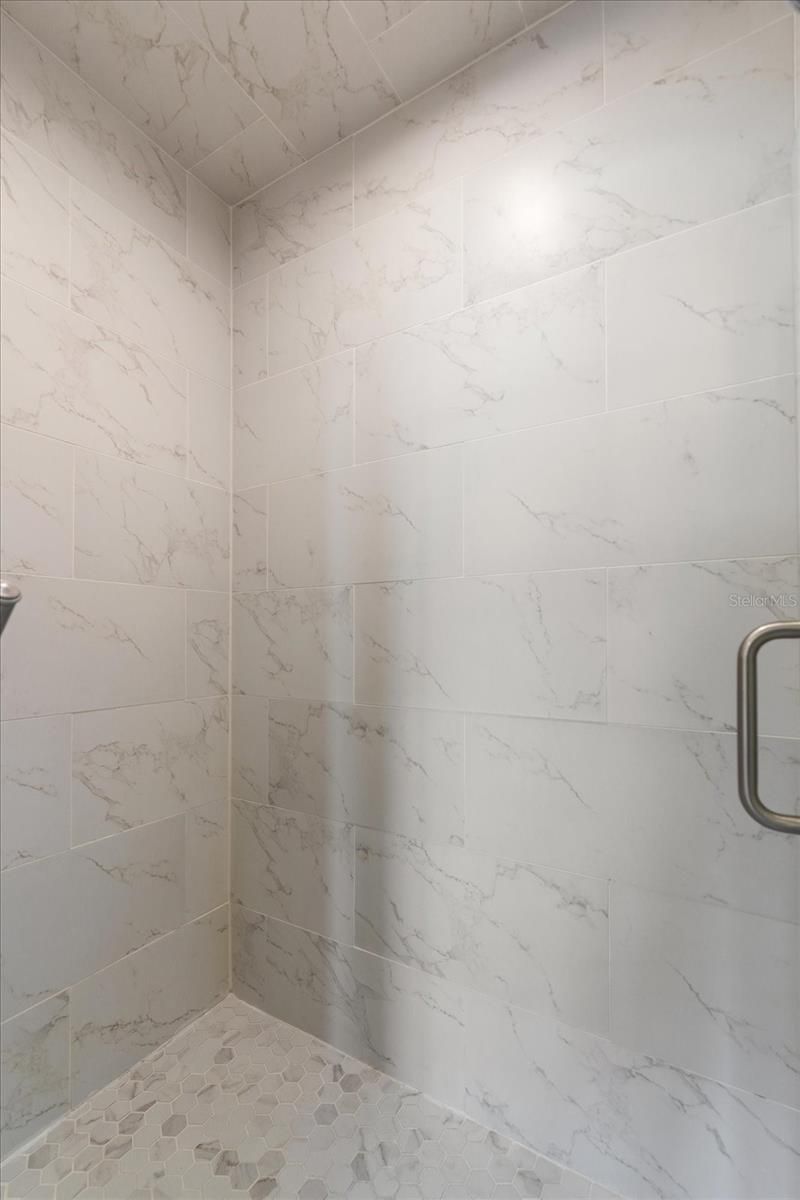 139 Bluff View Drive, Unit 405, Belleair Bluffs, FL 33770 Photo