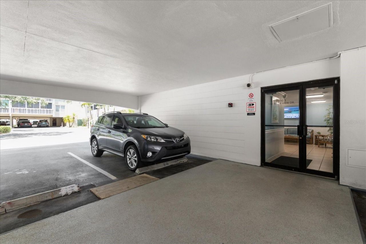 139 Bluff View Drive, Unit 405, Belleair Bluffs, FL 33770 Photo