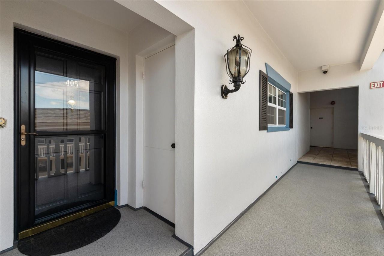 139 Bluff View Drive, Unit 405, Belleair Bluffs, FL 33770 Photo