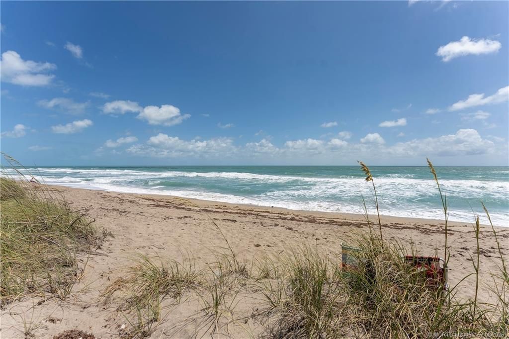 2571 NE Ocean Boulevard, Unit 104, Stuart, FL 34996 Photo