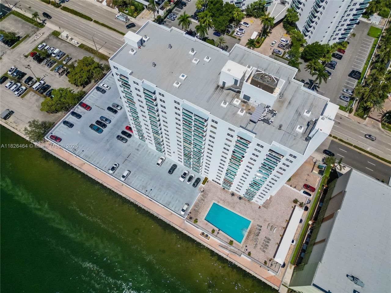 3000 S Ocean Dr, Unit 702, Hollywood, FL 33019 Photo