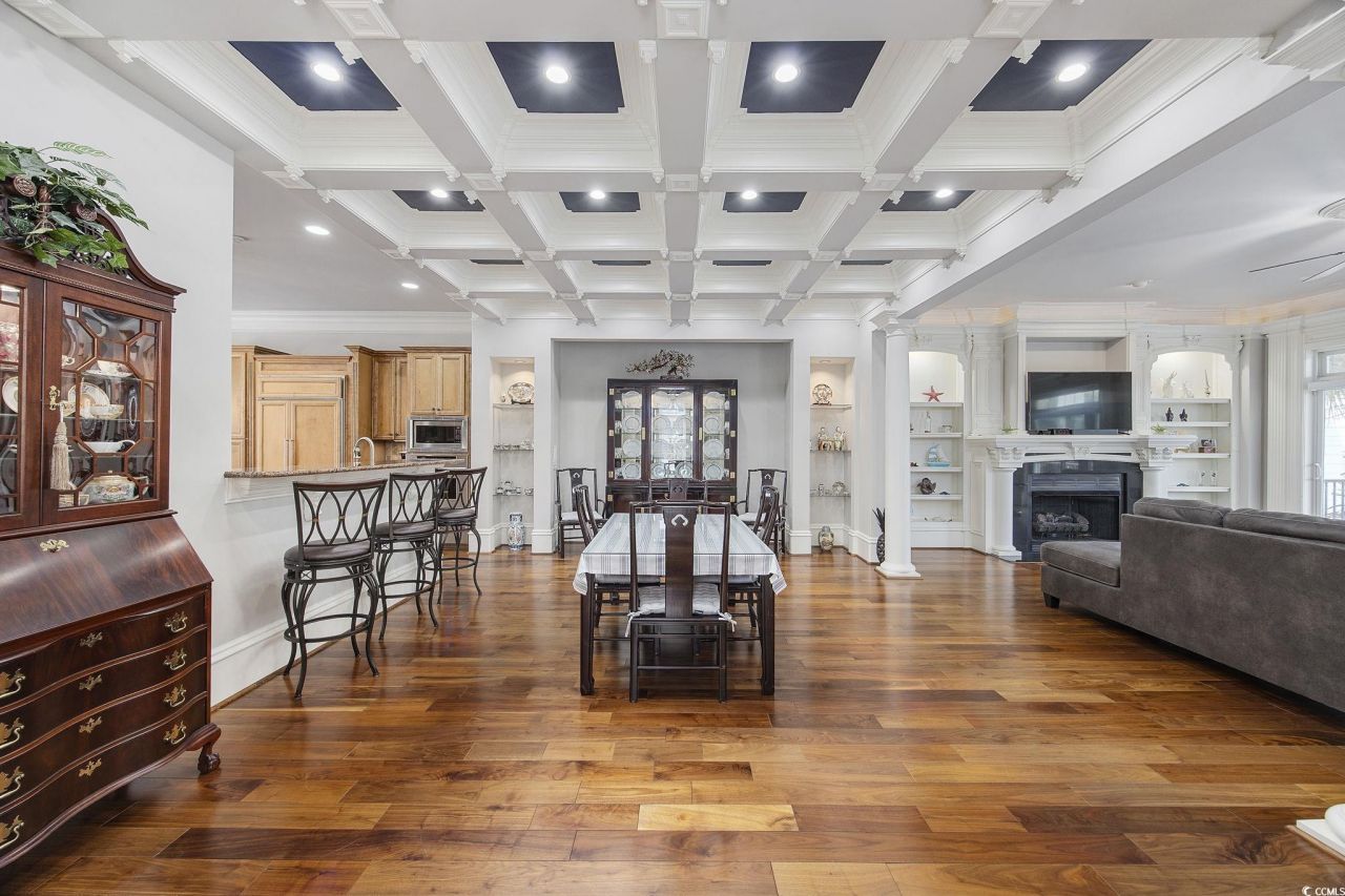 350 Saint Julian Ln. Photo 12