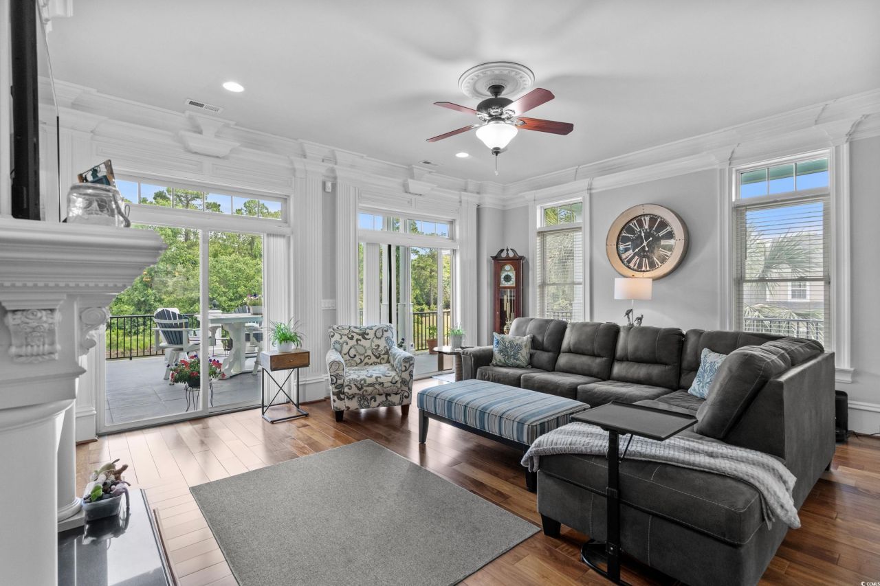 350 Saint Julian Ln. Photo 17