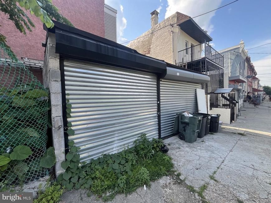 701 W Indiana Avenue, Philadelphia, PA 19133 Main Photo