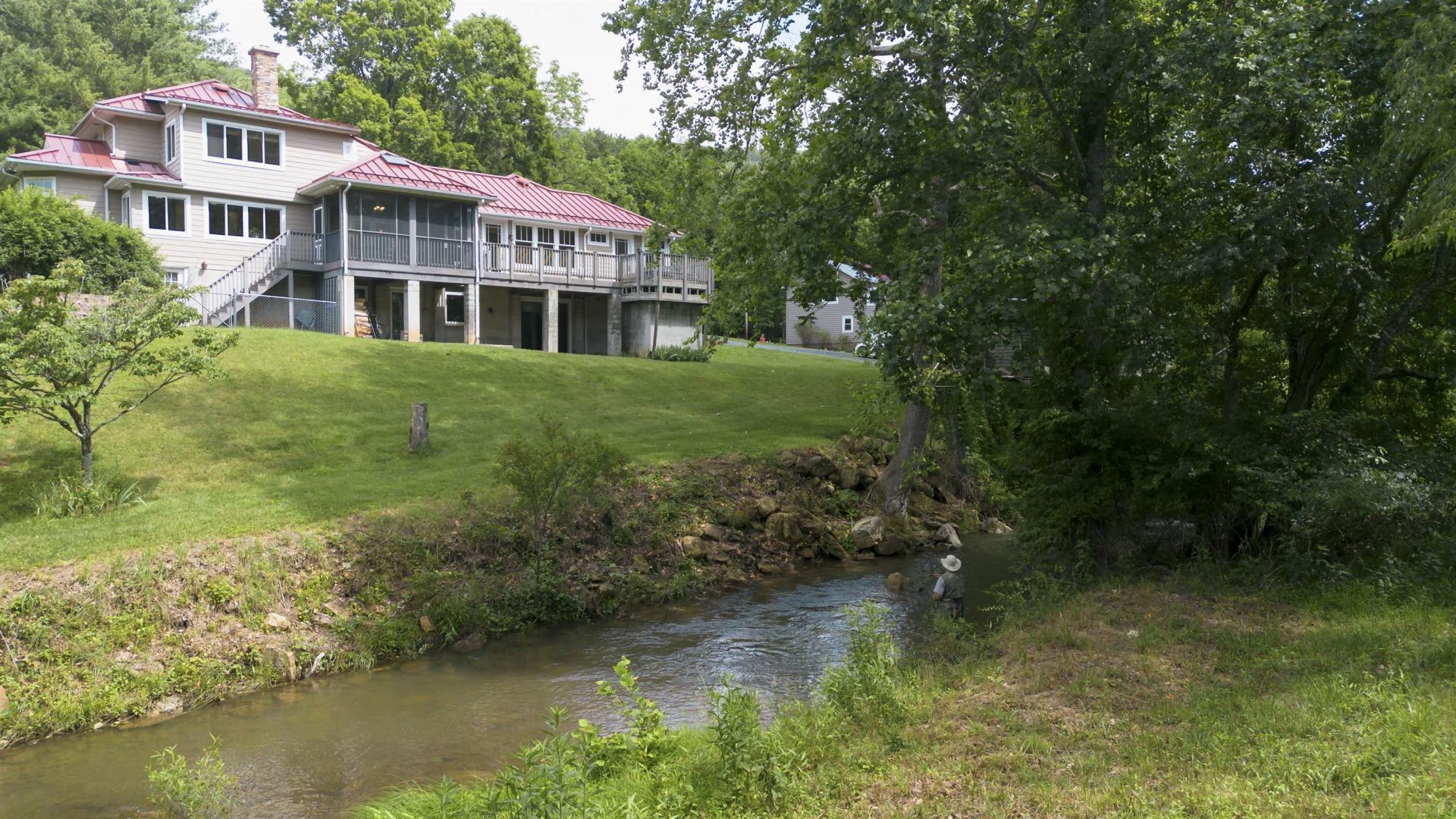 7304 DRY RUN RD, BURNSVILLE, VA 24487