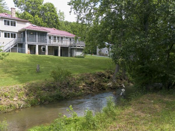 7304 DRY RUN RD, BURNSVILLE, VA 24487