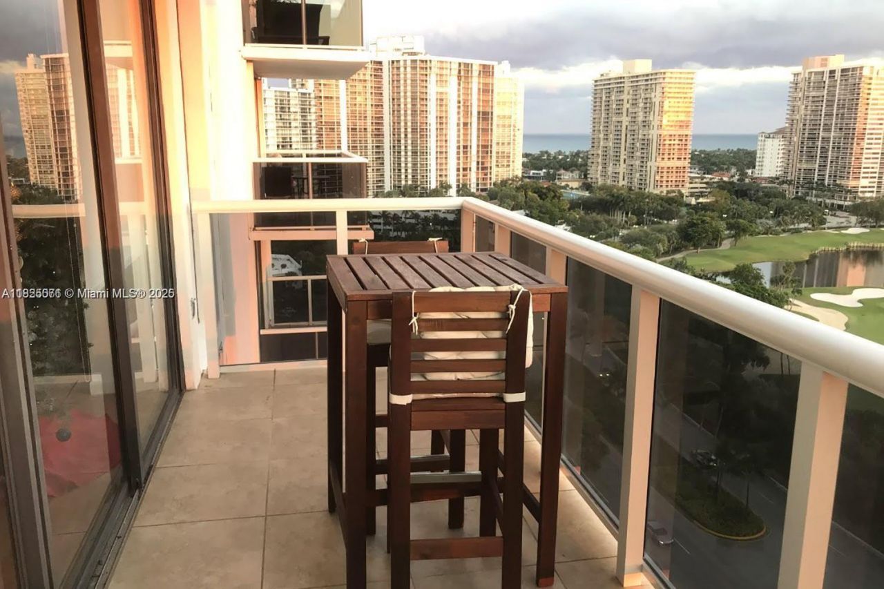 3625 N Country Club Drive, Unit 1805, Aventura, FL 33180 Photo